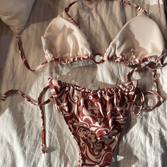 NWT jungle island bikini - Picture 2 of 5